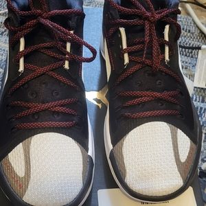 Jordan Zoom Seperate Bred Luka Doncic size 9.5
